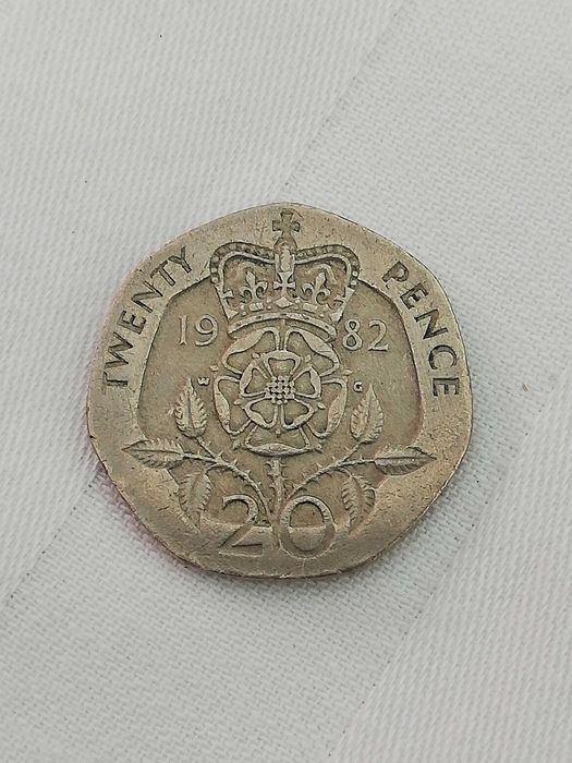 Moeda britânica Elizabeth II - D.G.REG.F.D. - 20 Pence de 1982