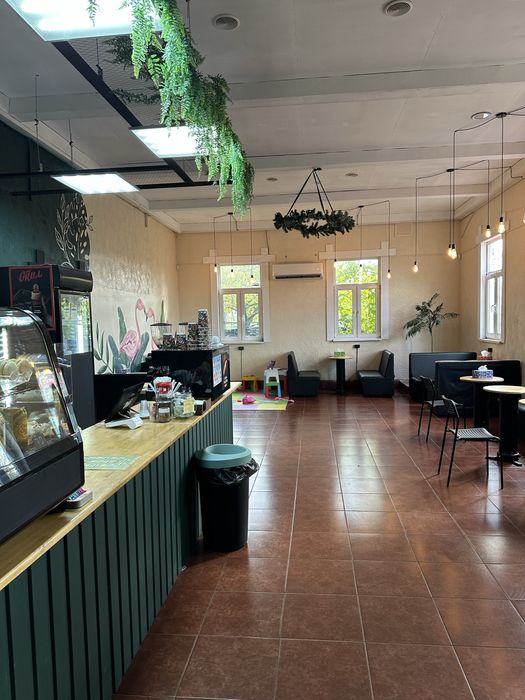 Продаж 200 м2. під магазин, клініку, офіс. Фасад !