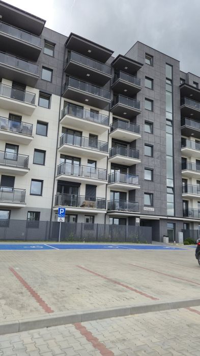 Mieszkanie | Wzgórza Kalisza | Klima | Pierwszy najem | Miejsce parkingowe | Komorka | 2 pokoje | Winda