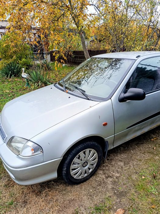 Suzuki Swift rok 2003