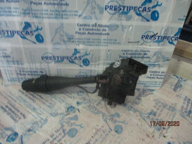 Conjunto / manetes de luzes e limpa vidros NISSAN Terrano II (R20)