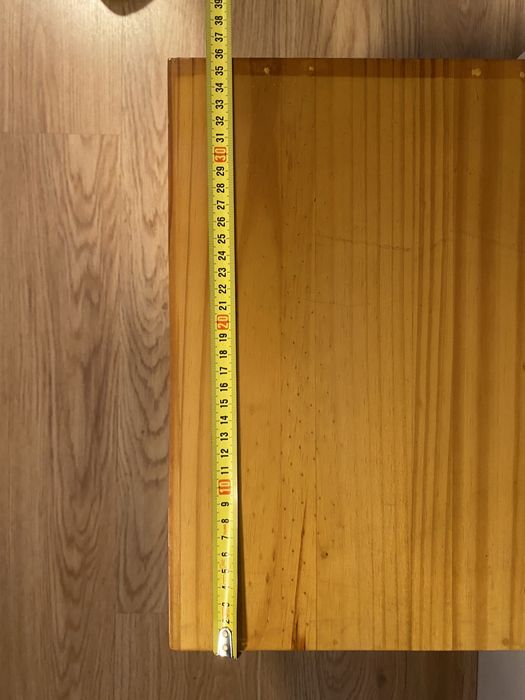 Três cómodas com trés gavetas
