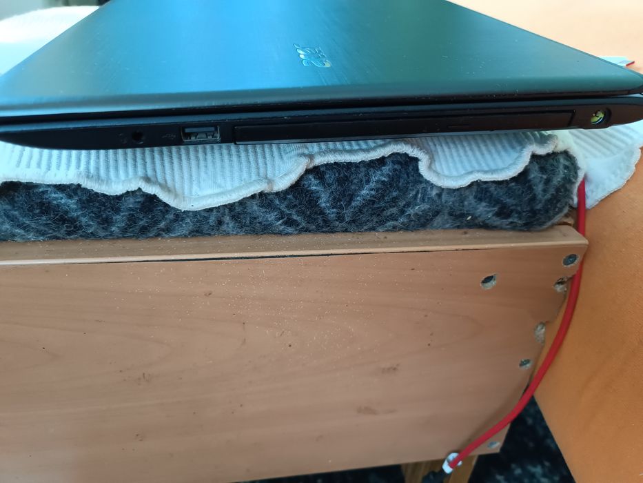 Отличный ноутбук Acer Aspire E5 576g