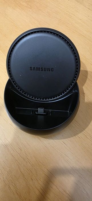 Stacja dokująca Samsung DeX Station