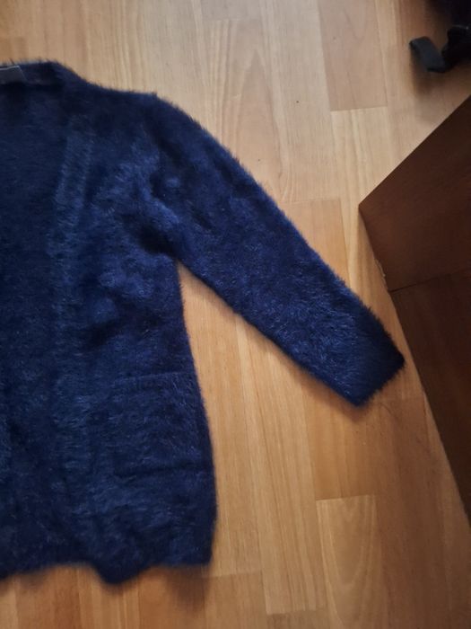 Swetr dziewczęcy roz 122