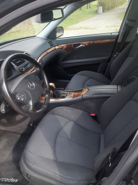 Mercedes  E 220cdi W211