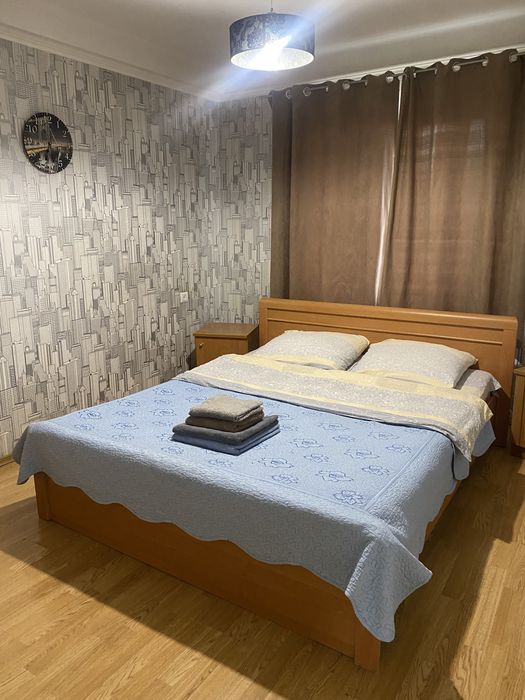 Подобово 2-х кімнатна, залізничний вокзал, газ, 5 поверх