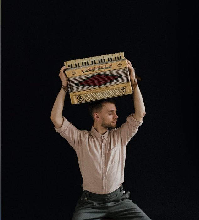Lekcje akordeonu ze słuchu i z nut // poznań i online