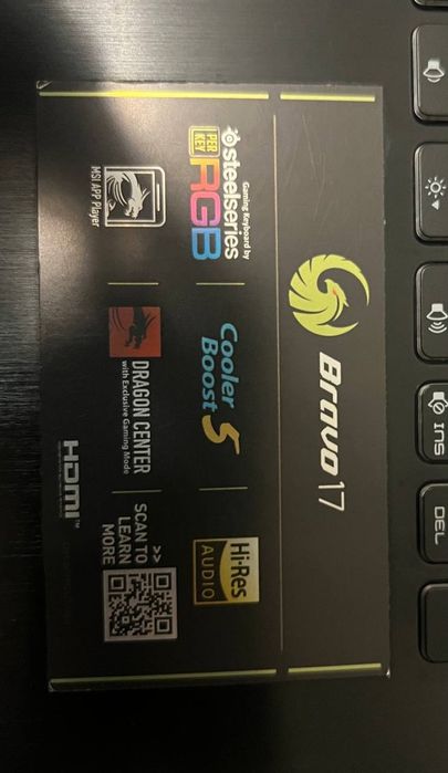 ноутбук MSI Bravo 17 дюймів