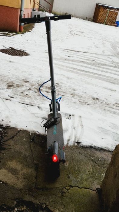 Hulajnoga  elektryczna Motus 8.5