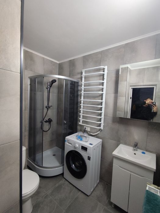 Всі види будівельних та ремонтних робіт.