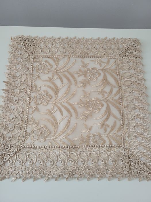 2 nowe poszewki na poduszkę 43 x 43 cm do salonu/sypialni