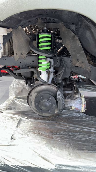 Zawieszenie Ironman ''2 Toyota Hilux Vigo 2005-15 Nitro Gas 50/200kg