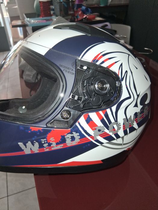 Capacete criança novo