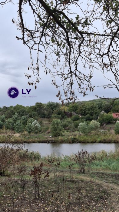 Продам земельну ділянку у Сурсько-Литовському