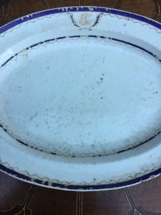 Travessa companhia índias séc XVIII 31 cm Porcelana chinesa monograma