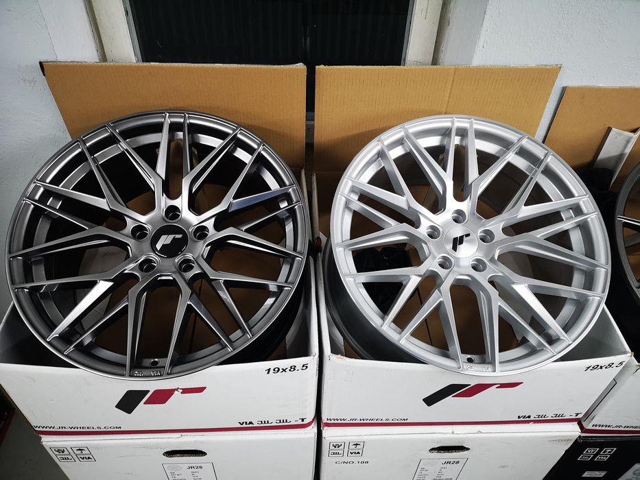 Felgi Japan Racing JR28 18" 8,5J 7,5J ET40 5x108 5x114,3 5x100 5x112 Mazda 3 Ford Focus