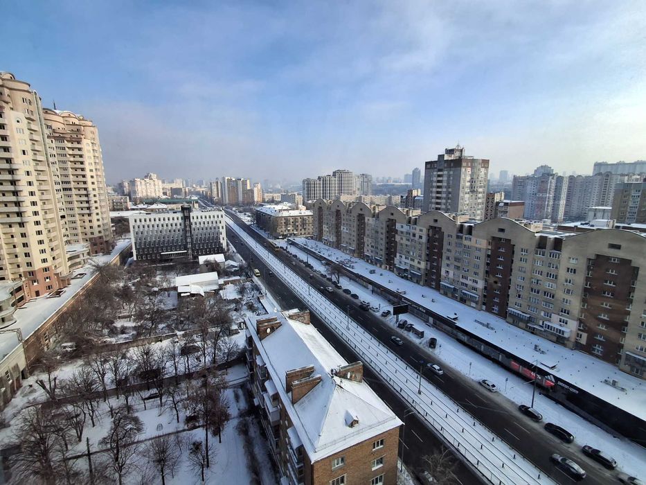 Продаж двокімнатної квартири по вул. Борщагівська Солом'янський НАУ