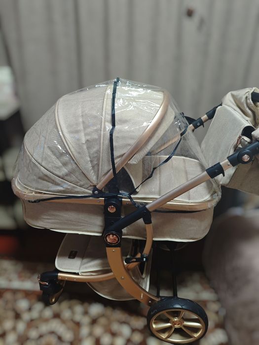 Срочно Коляска-трансформер POTÉ AIMILE, цвет gold