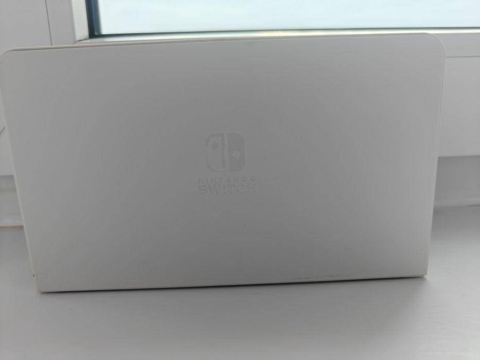 Stacja dokująca Nintendo switch OLED.