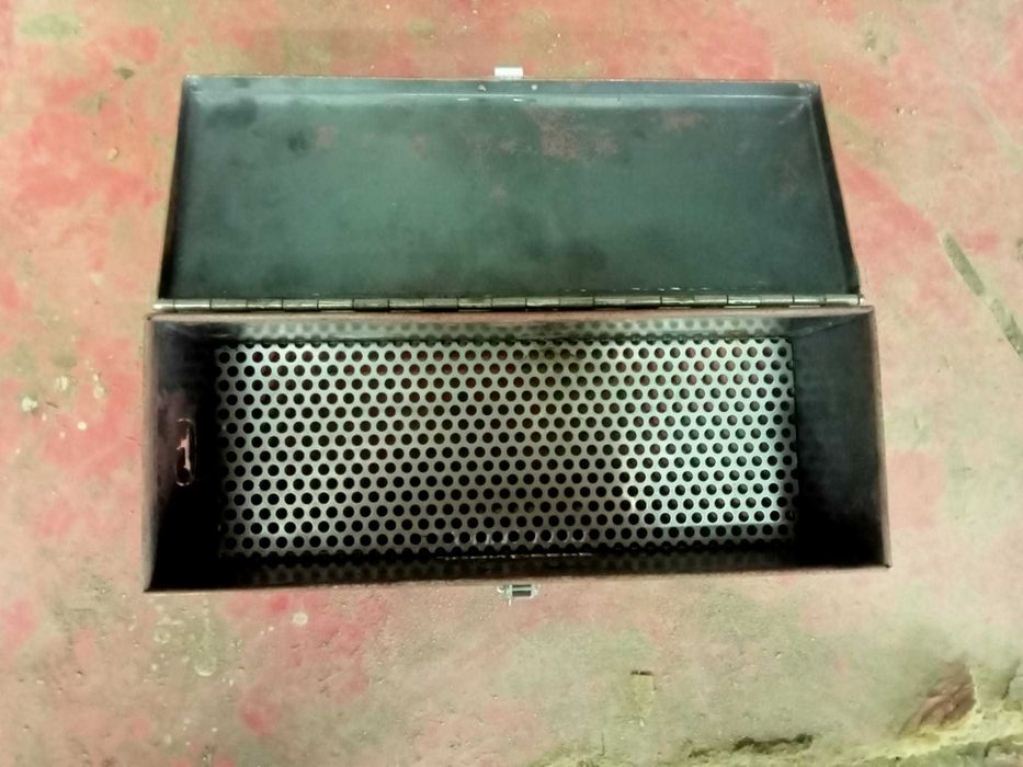 Caixa de ferramentas John Deere