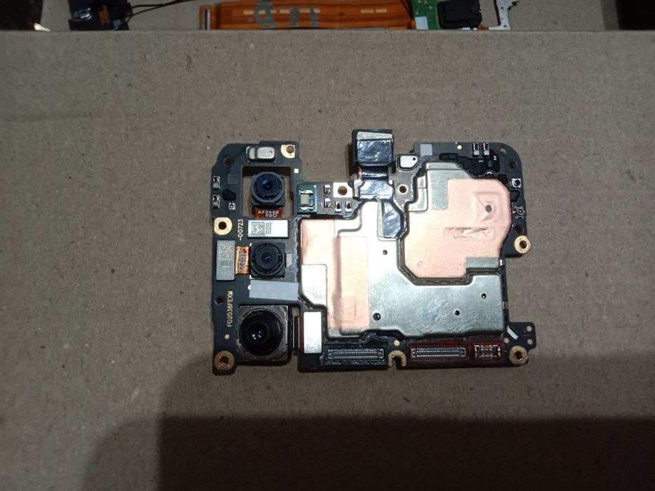 VIVO V20 SE V2023 за всё 1500