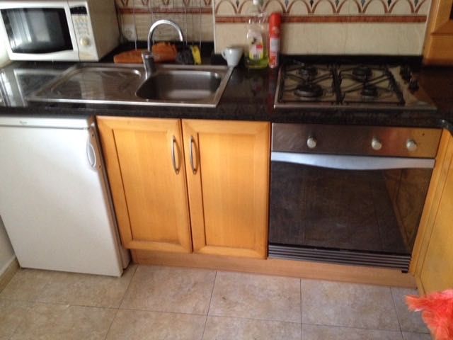 Apartamento Reboleira T1 a 5min estação metro e comboio