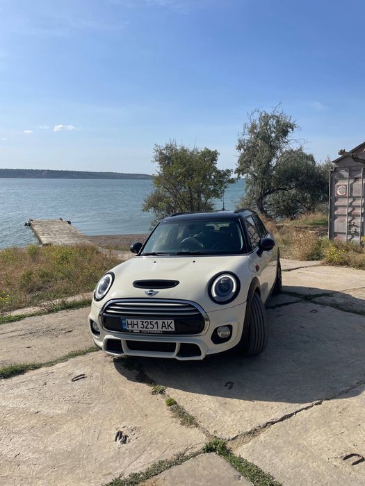 Mini Cooper 2015 рік