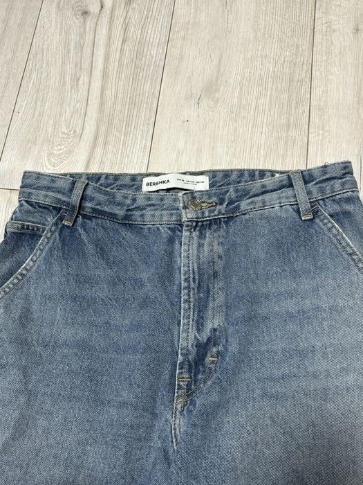 Джинси від Bershka
