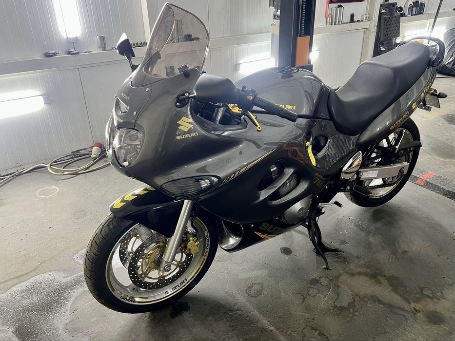 Suzuki gsx600f katana gsxf