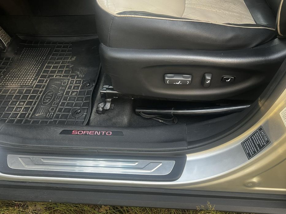 Продам KIA Sorento 2012