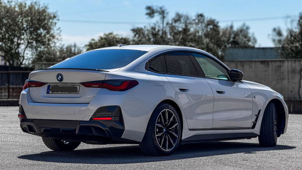 BMW eDrive40 Pack Desportivo M Pro