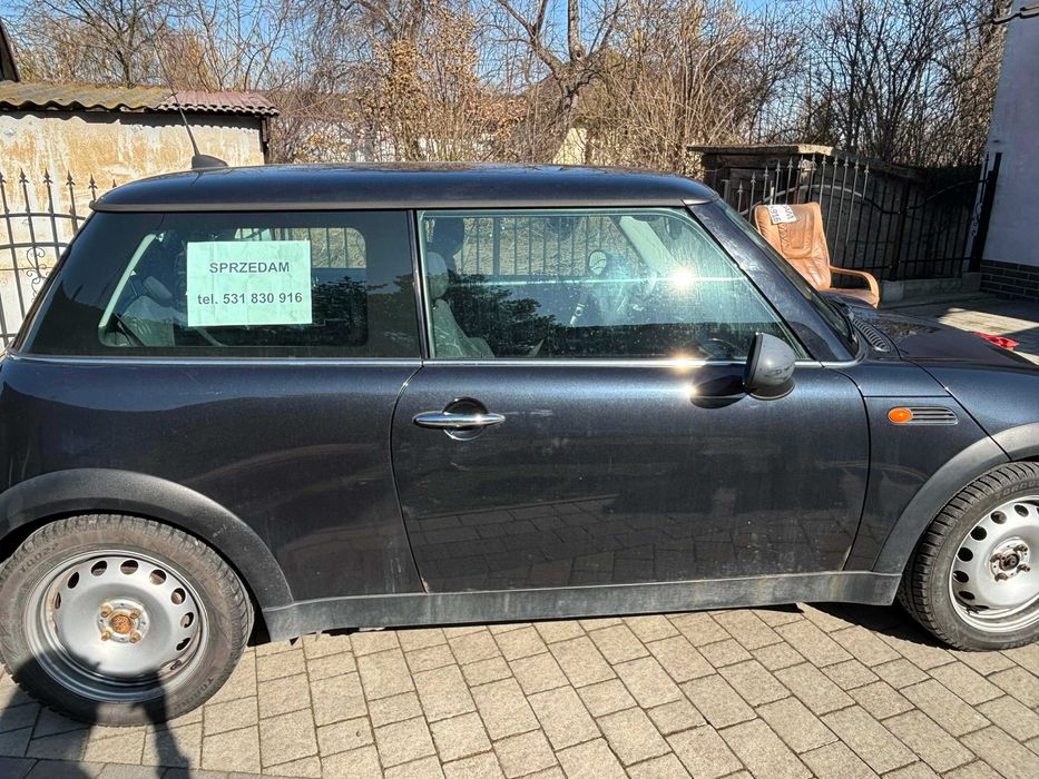 Mini Cooper One 2004