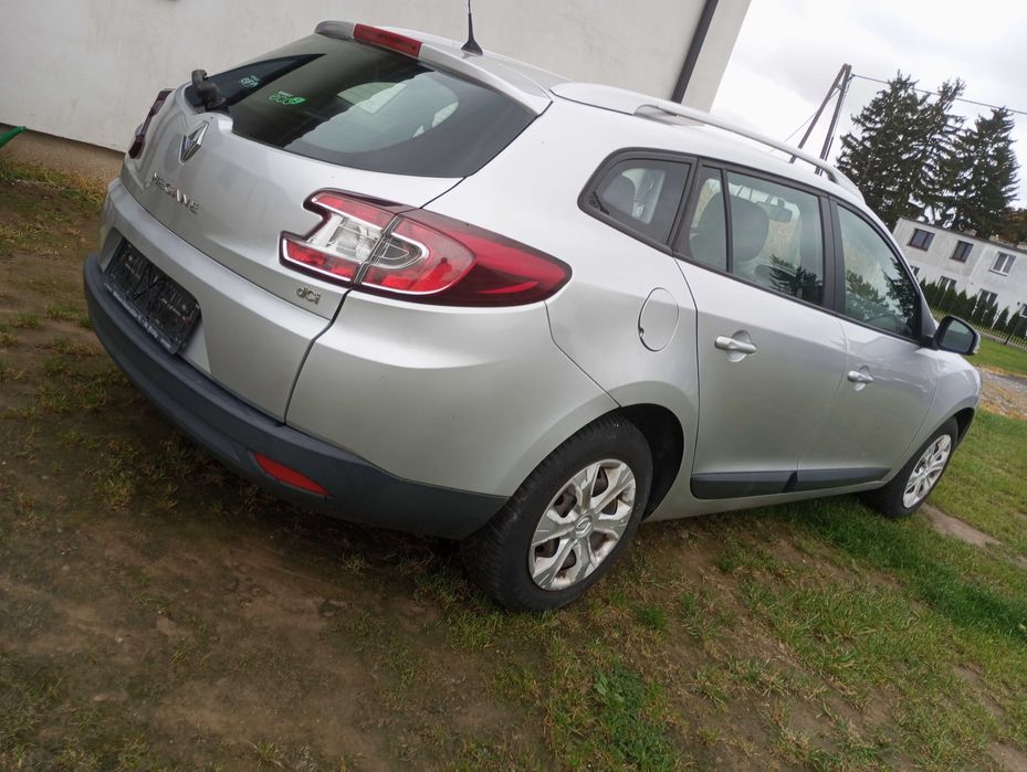 Renault Megane 3 1.5 diesel 2012 rok kombi