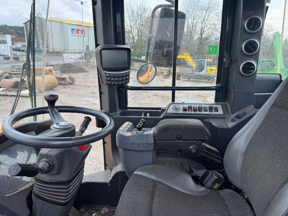 Ładowarka kołowa Hyundai HL940