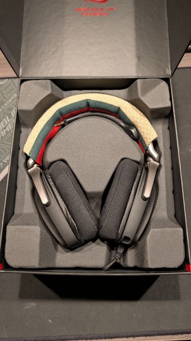 Навушники Asus rog delta