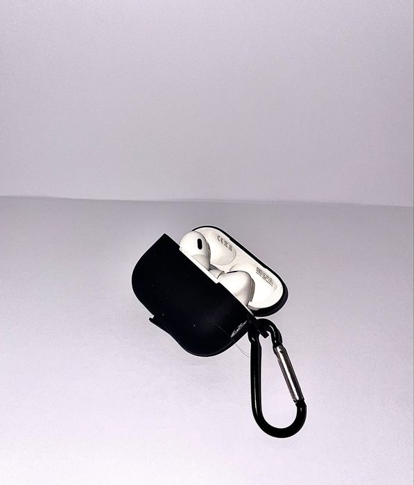 Apple AirPods 2-го поколения. Оригинал, в отличном состоянии