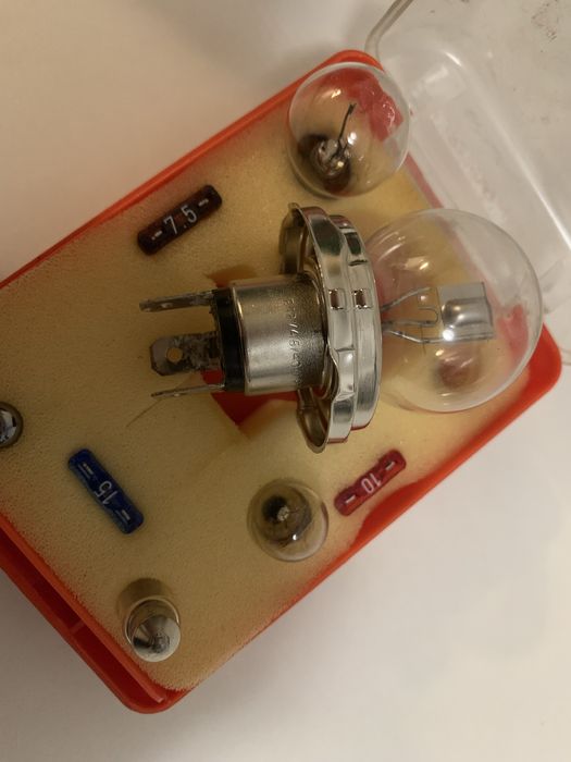 Zarowki zestaw stare