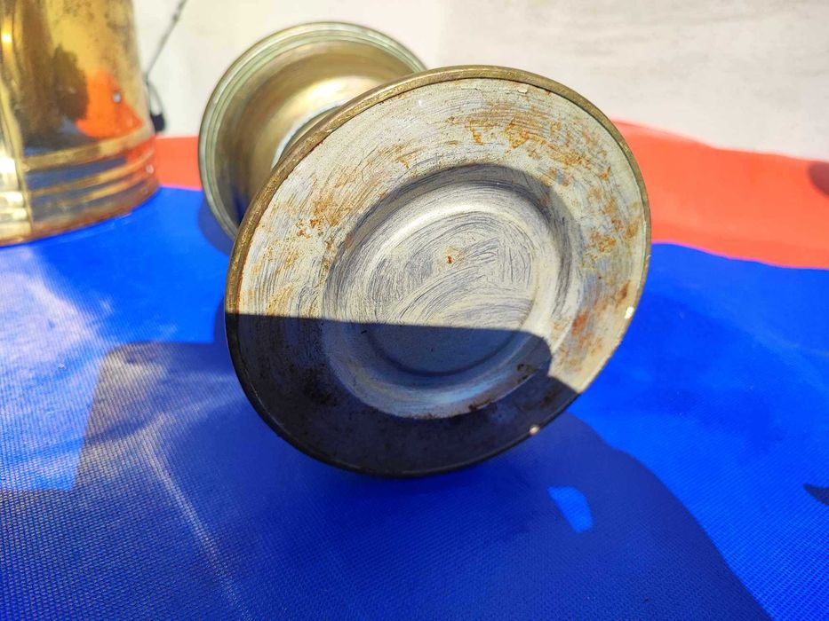 Przedwojenna mosiężna lampa naftowa