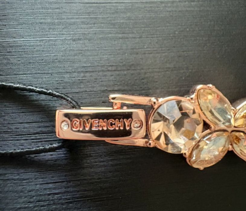 Bransoletka Givenchy