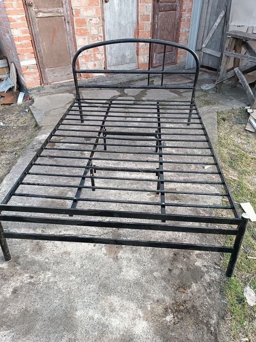 Ліжко двоспальне  металеве