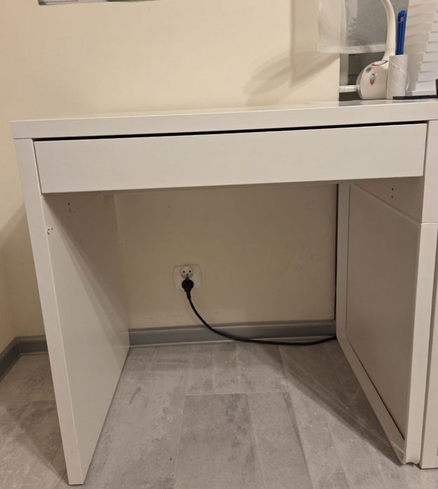 Biurko IKEA Micke 73x50x75