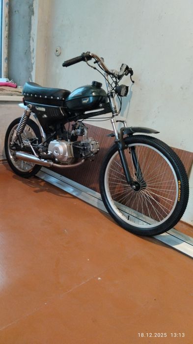 Мопед мустанг так як є на фото.