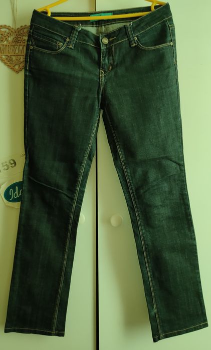 Spodnie jeansowe proste nogawki house of denim