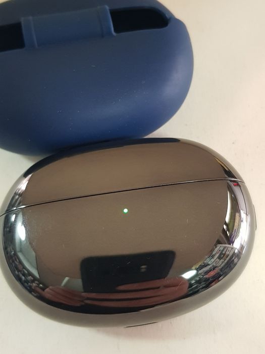 Кейс наушников Realme Buds Air 5 Pro "RMA2120"