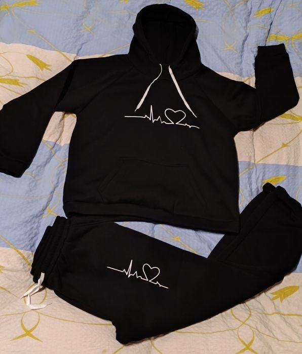 Zestaw dresowy DAMSKI