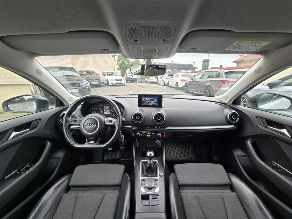 Audi A3 8V S Line Plus 2.0Tdi 150Cv "Look RS3"