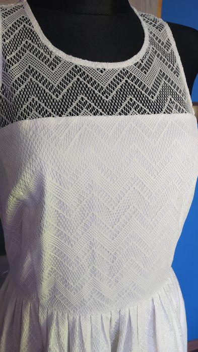 Elegancka sukienka damska L