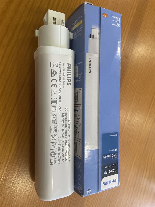 Żarówka LED Philips CorePro PLC 9W G24q-3 3000K