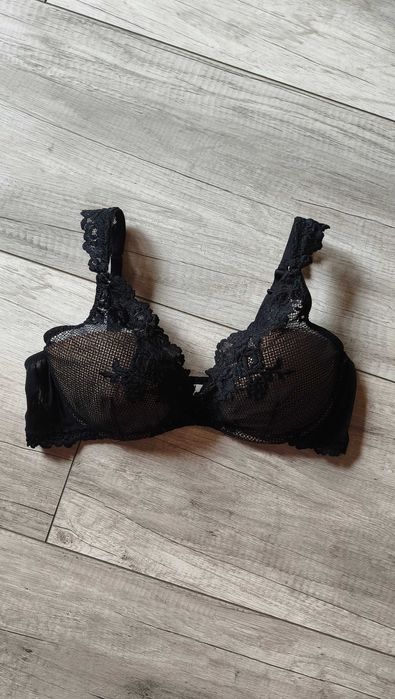 Biustonosz Intimissimi 85B